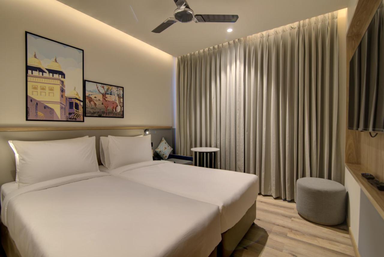 7 Apple Hotel Pratap Nagar, Jaipur Exterior photo