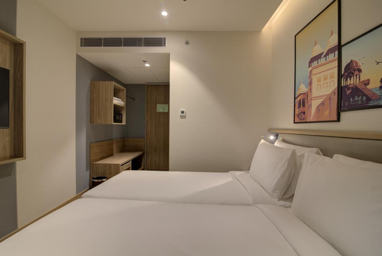 7 Apple Hotel Pratap Nagar, Jaipur Exterior photo
